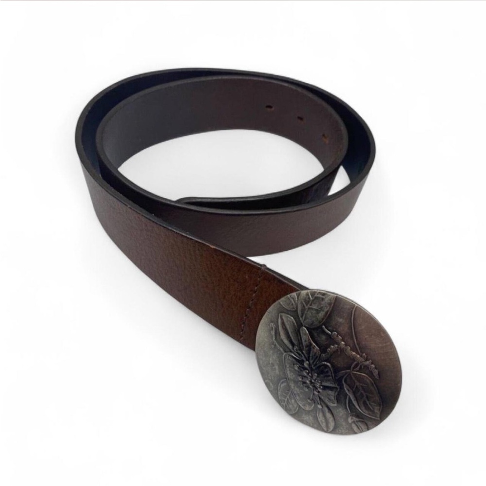🚫SOLD🚫 J. CREW genuine leather silver buckle belt - Picture 2 of 5